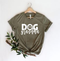 Dog Grandma Unisex T-Shirt