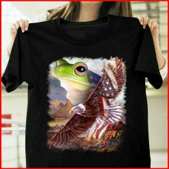 Frog American Patriot Frog Love Unisex T-Shirt