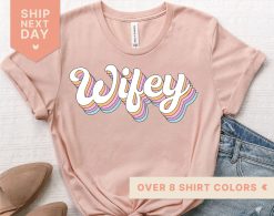 Retro Wifey Unisex T-Shirt