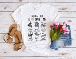 Mom Things I Do In My Spare Time Unisex T-Shirt
