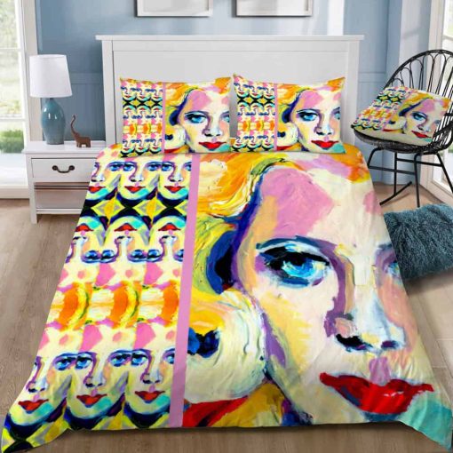 Blue Eyes Red Lips Bedding Set