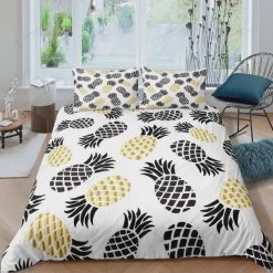 Golden Pineapple Bedding Set