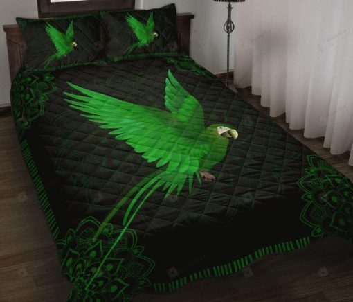 Green Parrot And Mandala Pattern Bedding Set