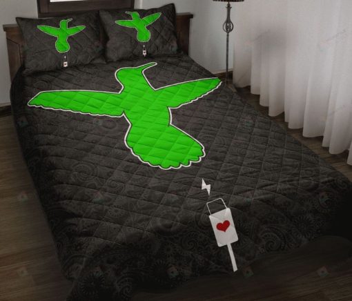 Hummingbird Charging Bedding Set