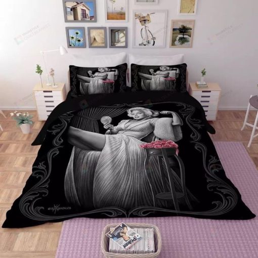 Marilyn Monroe And Roses Bedding Set