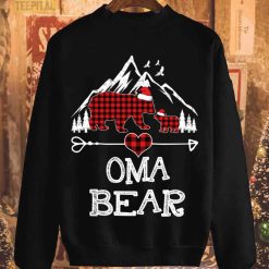 Christmas Oma Bear Plaid T-Shirt