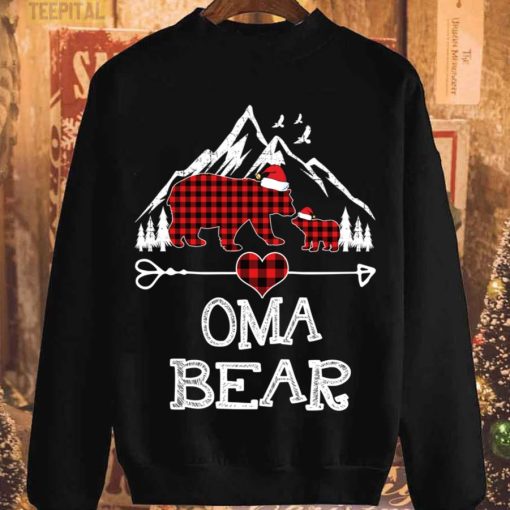 Christmas Oma Bear Plaid T-Shirt