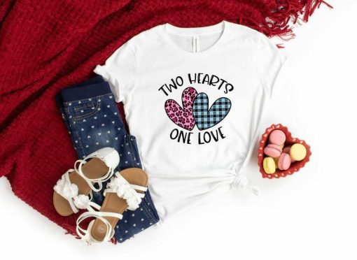 Two Hearts One Love Valentines Day T-Shirt