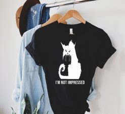 Funny Cat Im Not Impressed Sassy Cat Saying T-Shirt