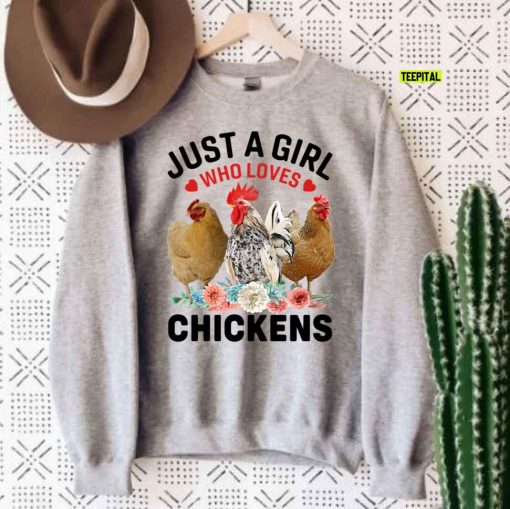 Just A Girl Who Loves Chickens Unisex T-Shirt