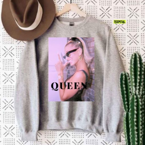 Queen Hailey Bieber T-Shirt