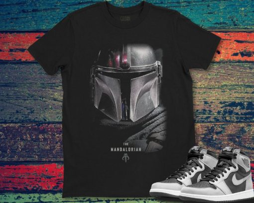 Star Wars The Mandalorian Bounty Hunter Helmet Unisex Gift T-Shirt