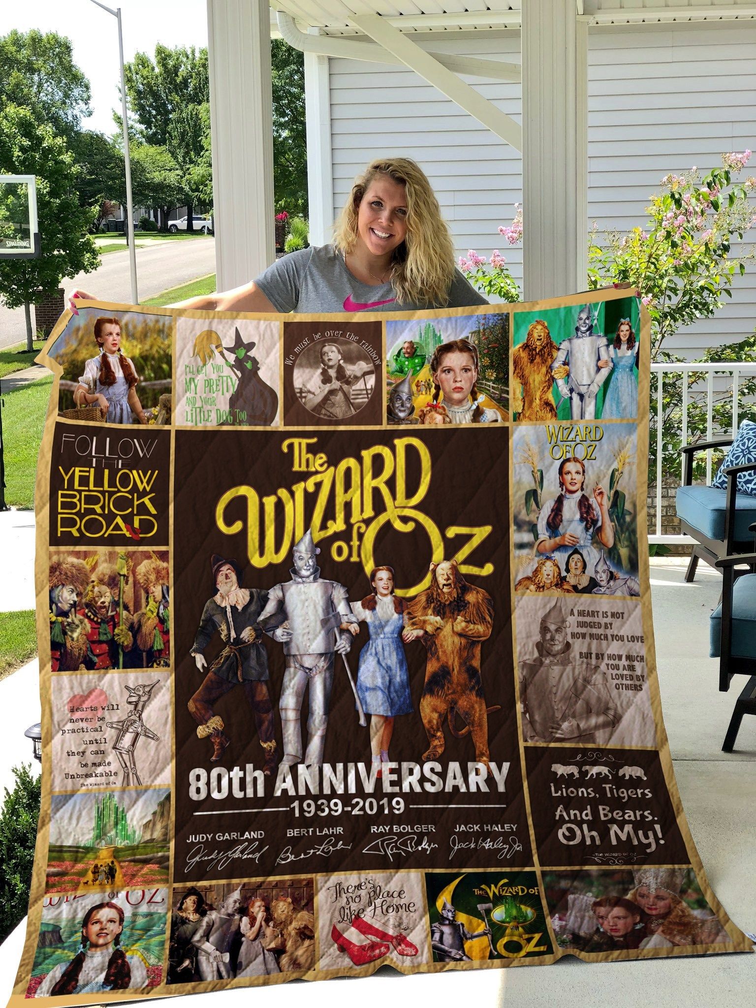 The Wizard Of Oz Quilt Blanket