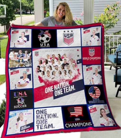 United States womens national soccer team Quilt Blanket