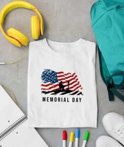 American Flag Flying Memorial Day Unisex T-Shirt
