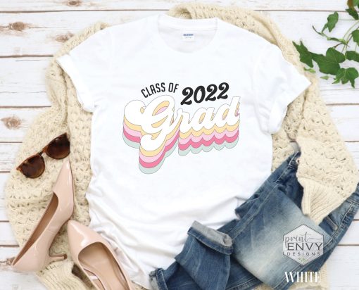 Class Of 2022 Grad Vintage Design Graduation Day Unisex T-Shirt