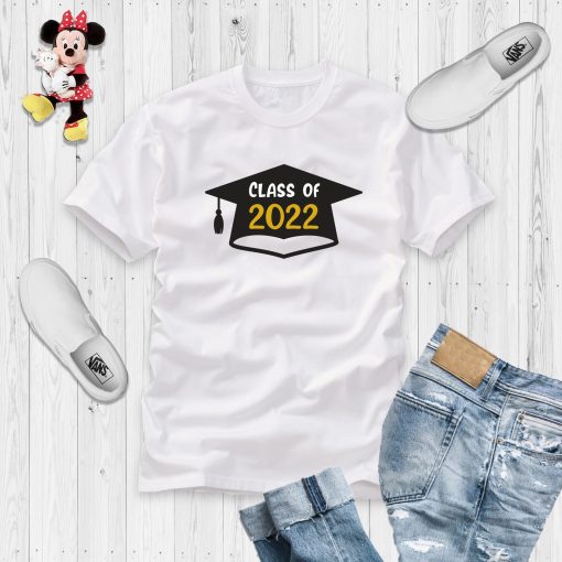 Classic Design Class Of 2022 Graduation Day Unisex T-Shirt