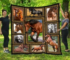 Collection Horse Picture Quilt Blanket