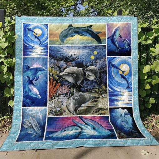 Dolphin Couple And Moon Quilt Blanket