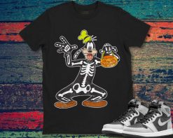 Goofy Skeleton Funny Halloween Pumpkin Disney Unisex Gift T-Shirt