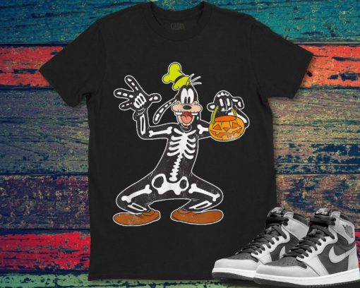 Goofy Skeleton Funny Halloween Pumpkin Disney Unisex Gift T-Shirt