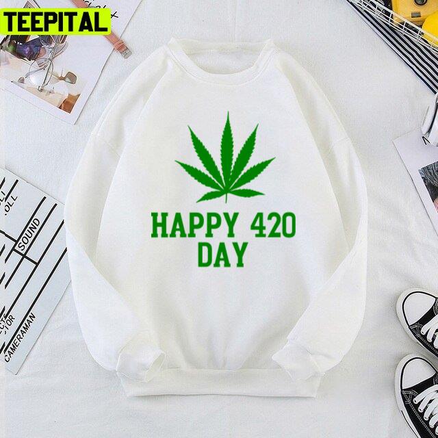 Green Leaf Happy 420 Weed Day Design Unisex T-Shirt