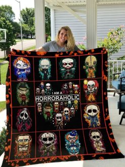 Horroraholic Quilt Blanket