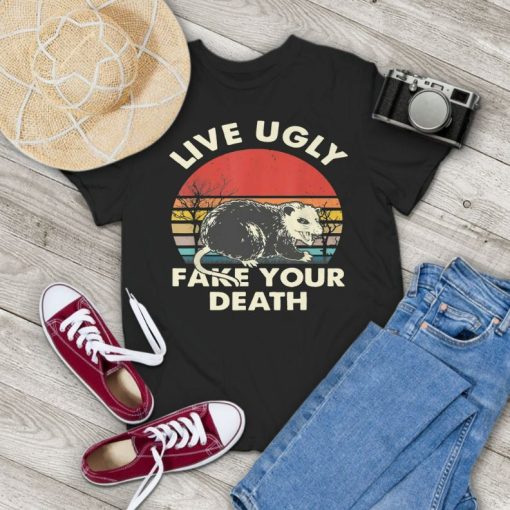 Live Ugly Fake Your Death Cool Angry Opossum Animal Vintage T-Shirt