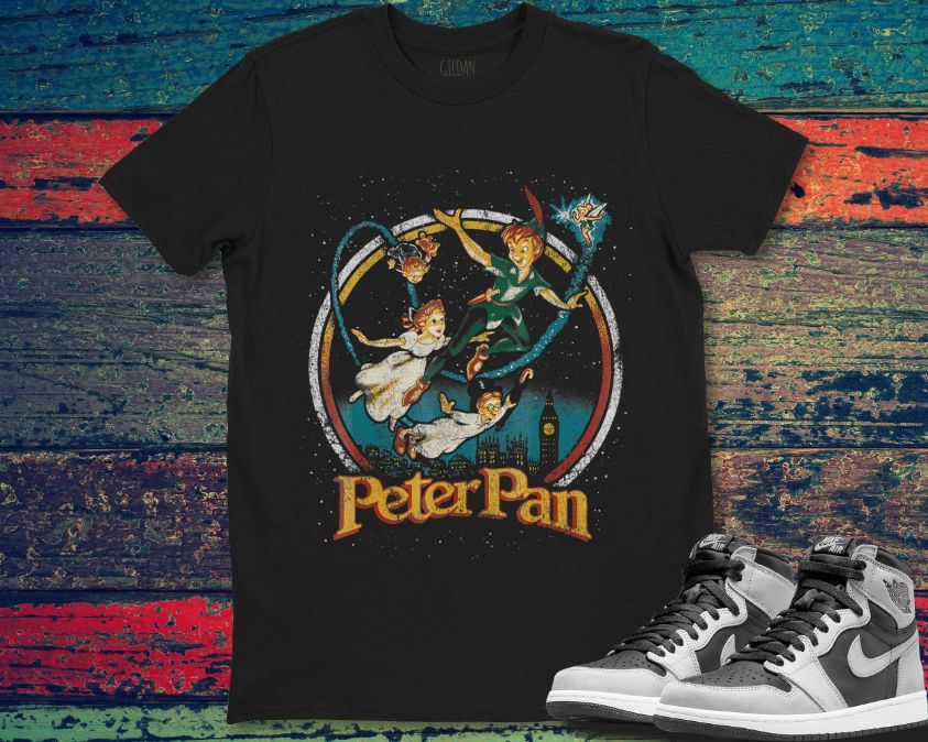 Peter Pan Group London Flyin Graphic Disney Unisex Gift T-Shirt