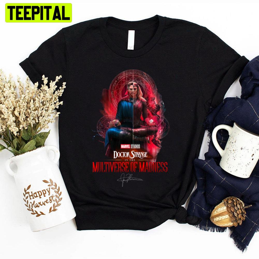 Scarlet Witch And Doctor Strange In The Multiverse Of Madness Unisex T-Shirt