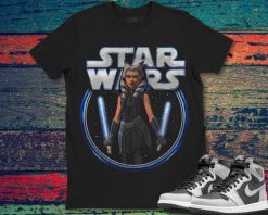 Star Wars The Clone Wars Ahsoka Dual Wield Portrait Unisex Gift T-Shirt