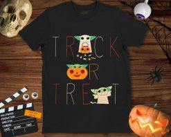 Star Wars The Mandalorian Grogu Trick or Treat Halloween Unisex Gift T-Shirt