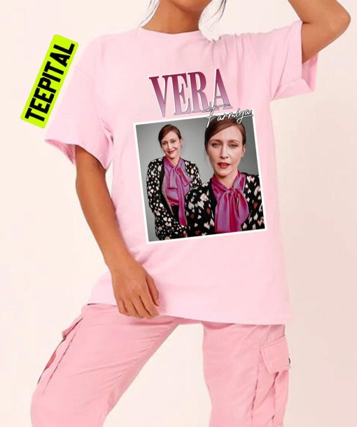 Vintage 90s Vera Farmiga Unisex T-Shirt