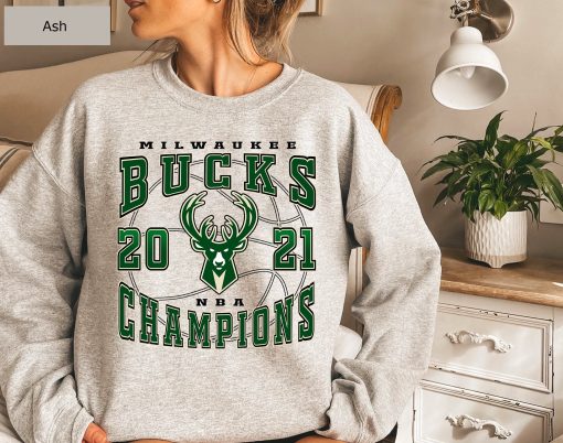 Vintage Style Milwaukee Bucks 2021 Basketball Unisex Sweatshirt