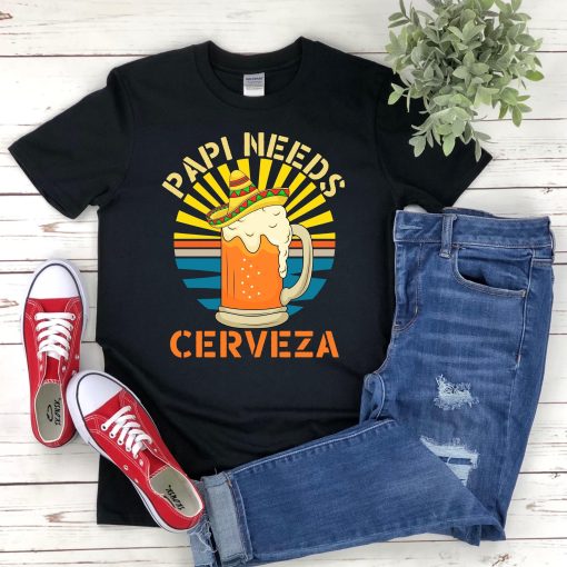 Vintage Style Papi Needs Cerveza Happy Father’s Day Unisex T-Shirt