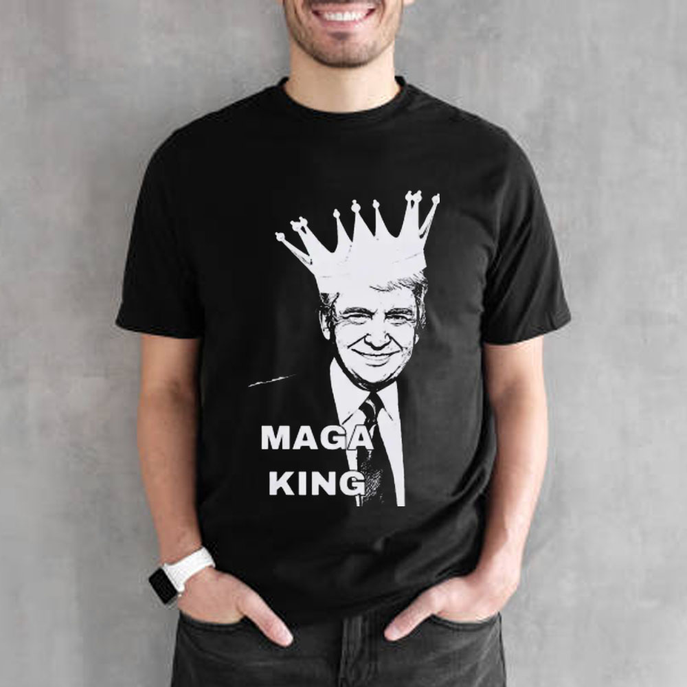Maga King Trump Unisex T-Shirt