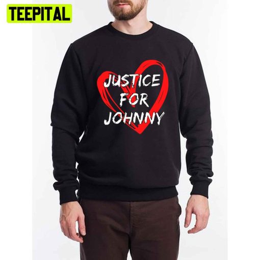 Red Heart Justice For Johnny Depp Unisex T-Shirt