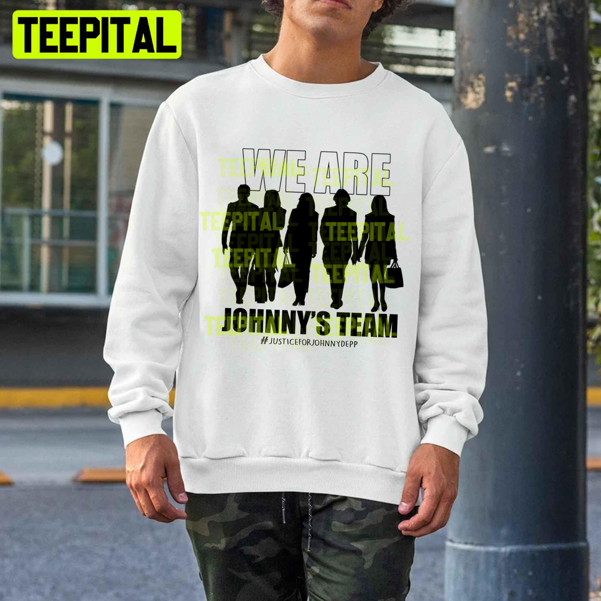 My Dog Stepped On A Bee Amber Heard Johnny Depp Unisex T-Shirt – Teepital –  Everyday New Aesthetic Designs