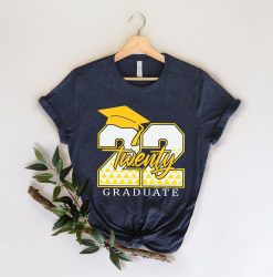 Graduate Twenty 22 Graduation Day Unisex T-Shirt