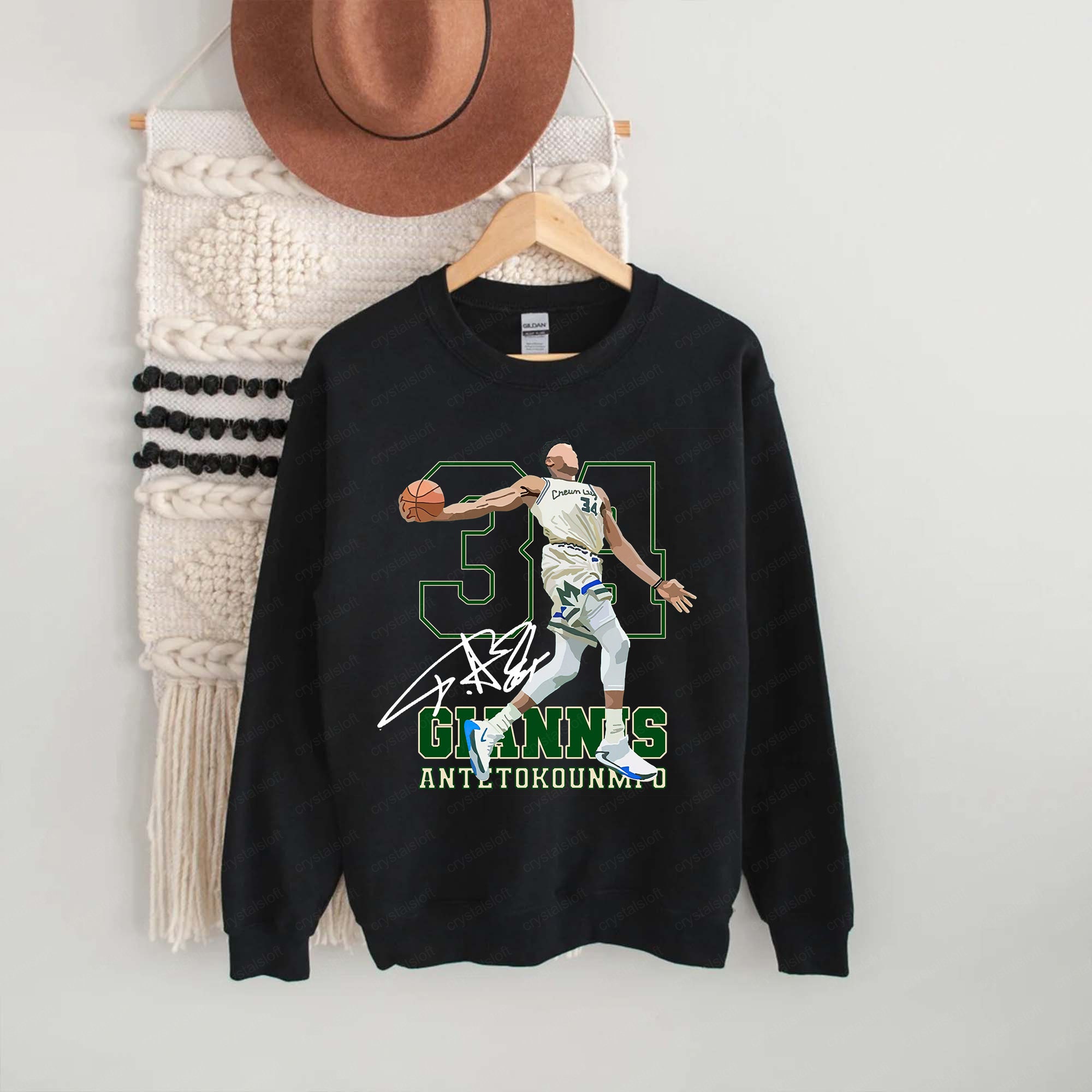 Giannis Antetokounmpo Milwaukee Bucks Graphic T Shirt, hoodie