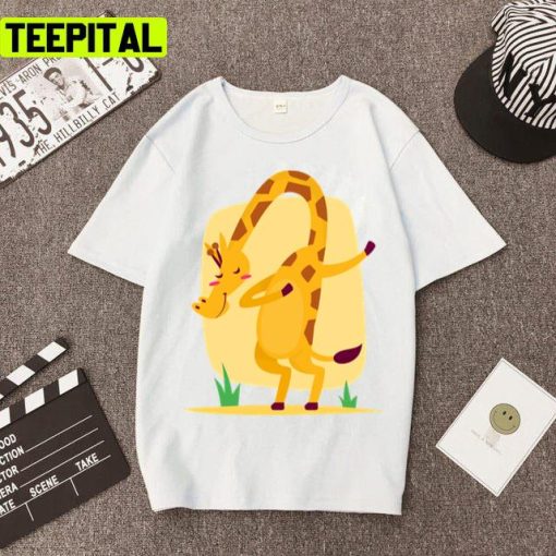 Long Neck Dancing Giraffi Smile Design Unisex T-Shirt