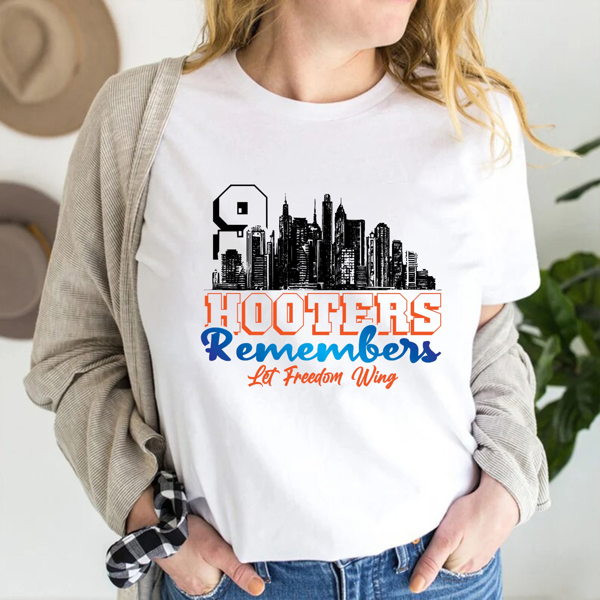 911 Hooters Remembers Let Freedom Wing Unisex T-Shirt
