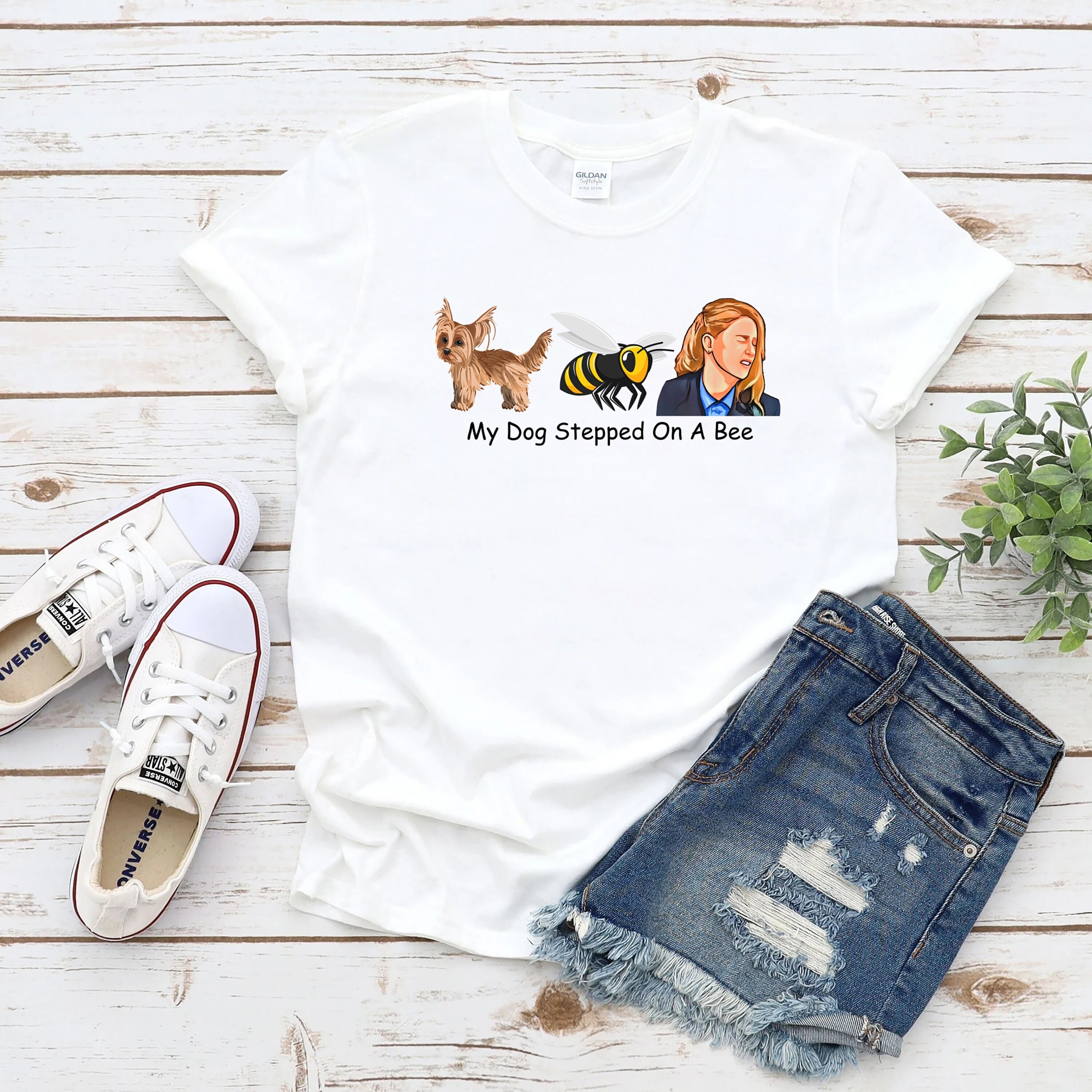 My Dog Stepped On A Bee Amber Heard Said Justice For Johnny Depp Unisex  T-Shirt – Teepital – Everyday New Aesthetic Designs