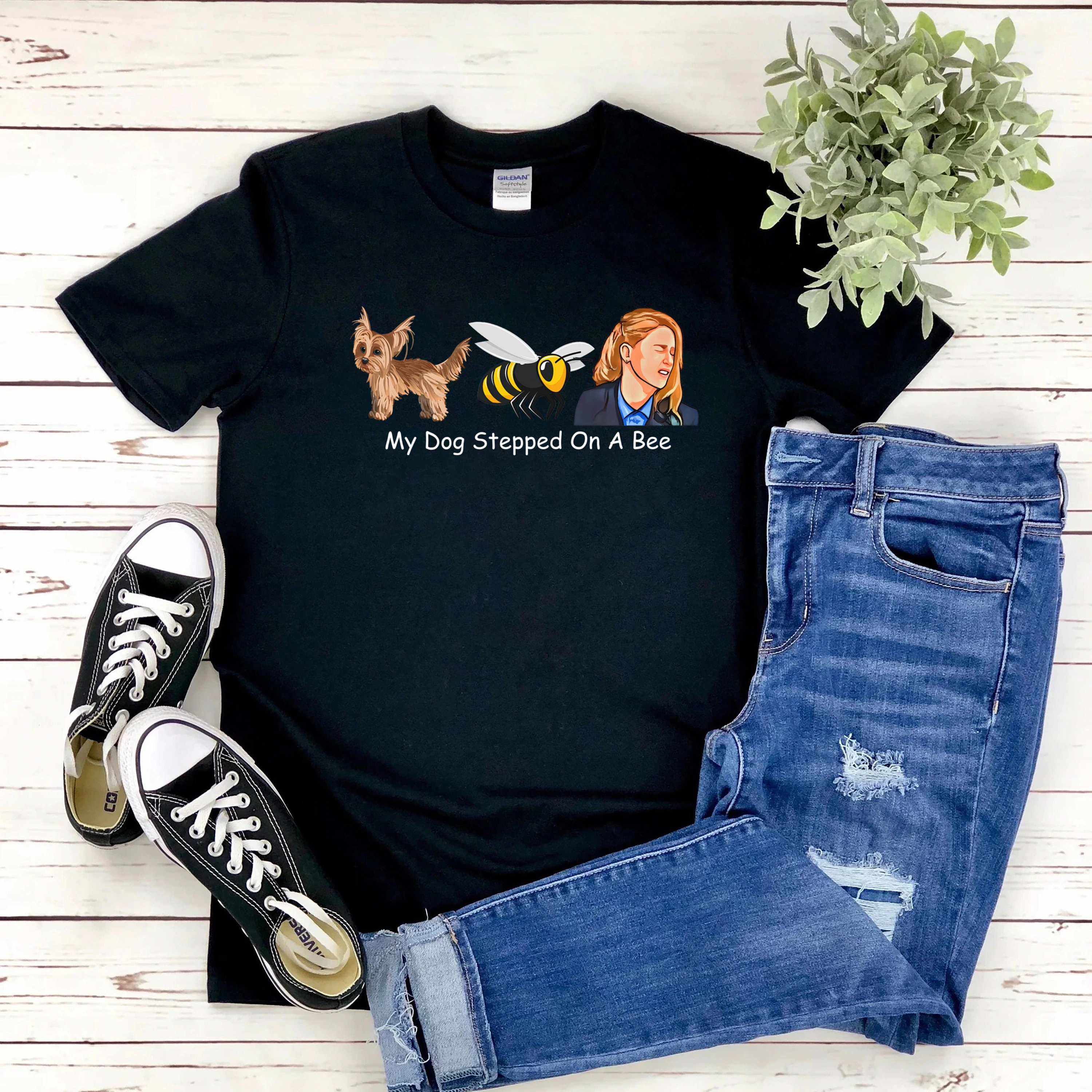 Amber Johnny Depp Trial My Dog Stepped On A Bee Unisex T-Shirt - Teeruto