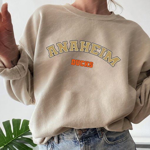 Anaheim Ducks Vintage Art Unisex Sweatshirt