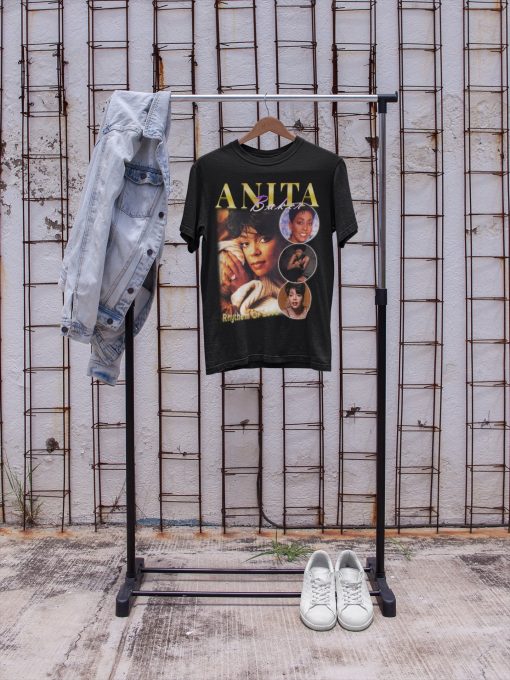 Anita Baker 90’s Vintage Design Unisex T-Shirt