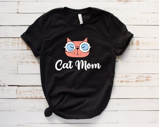 Cat Mom Cute Cat Lover Unisex T-Shirt