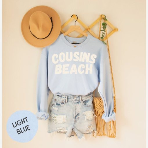 Cousins Beach Summer Vintage Art Unisex Sweatshirt