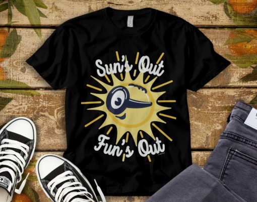 Despicable Me Minions Suns Out Funs Out T-Shirt