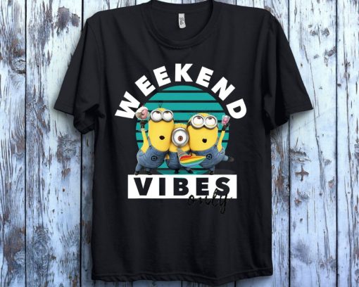 Despicable Me Minions Weekend Vibes Only Graphic T-Shirt